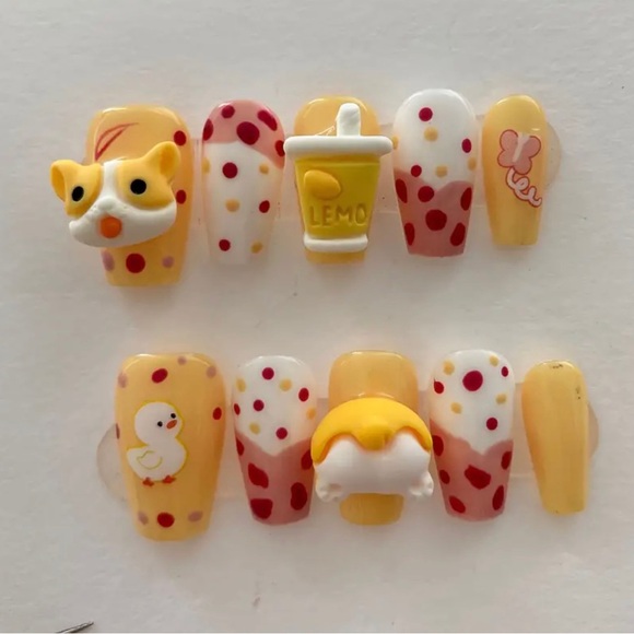 Handmade 3D press-ons w/ polka dots & corgies charms. (Nail Glue Included!) - Picture 2 of 8